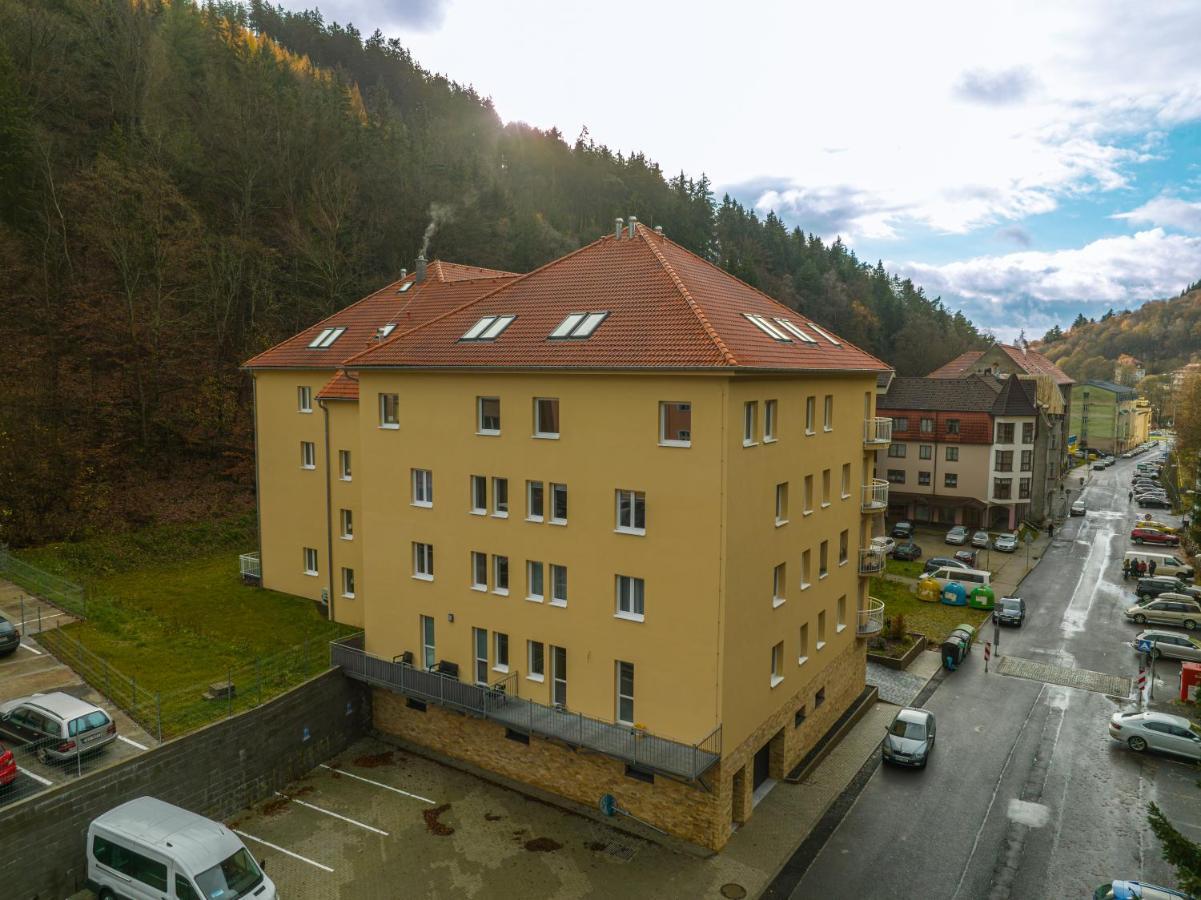 Apartman Claudia - Rezidence K Lanovce Jáchymov Exteriér fotografie